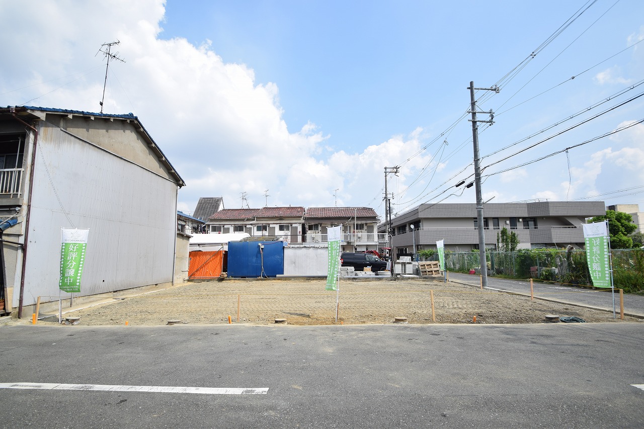 新築一戸建　住道矢田4　3区画